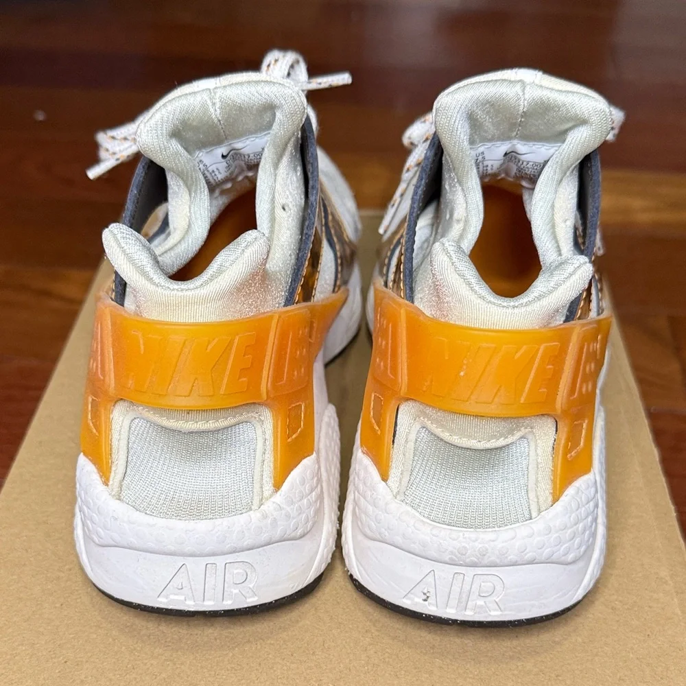 Nike Huarache Women's Sneakers in Orange and White - Picture 2 of 5